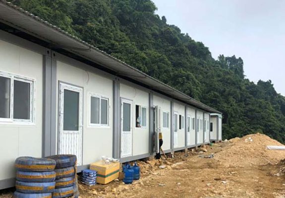Nhà tạm là gì? Tiêu chuẩn và quy định xin giấy phép là gì?