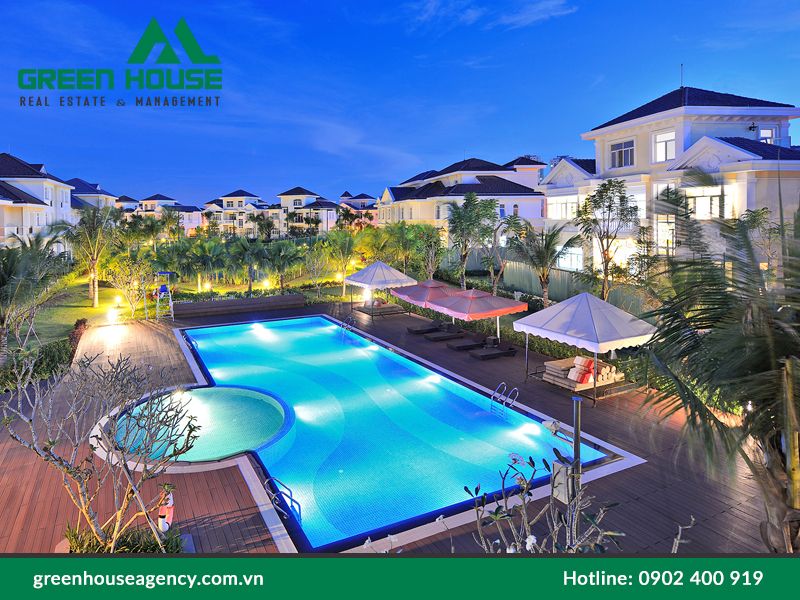 Biệt thự Chateau Phú Mỹ Hưng, Quận 7 giá bao nhiêu?