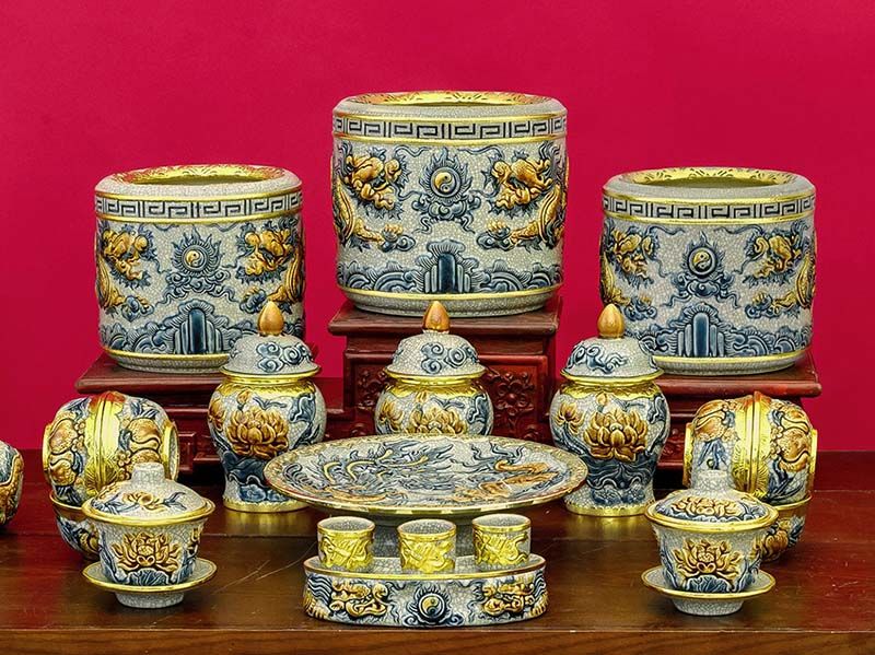 [Giải Đáp] Bộ đồ thờ cúng gia tiên gồm những gì?