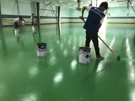 Sơn sàn epoxy là gì? Ứng dụng của Sơn Epoxy trên các loại vật liệu nào?
