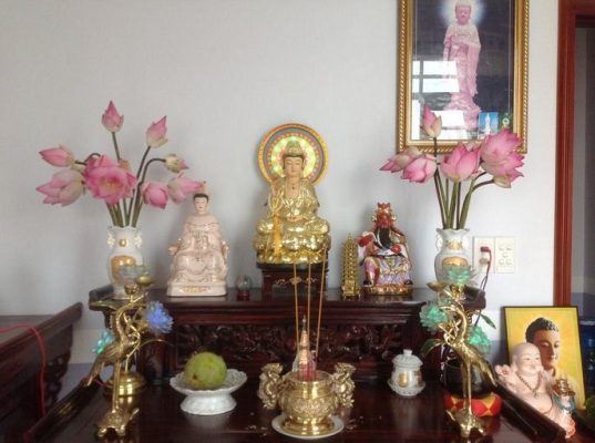 Cùng tìm hiểu bàn thờ Quan Âm gồm những gì?
