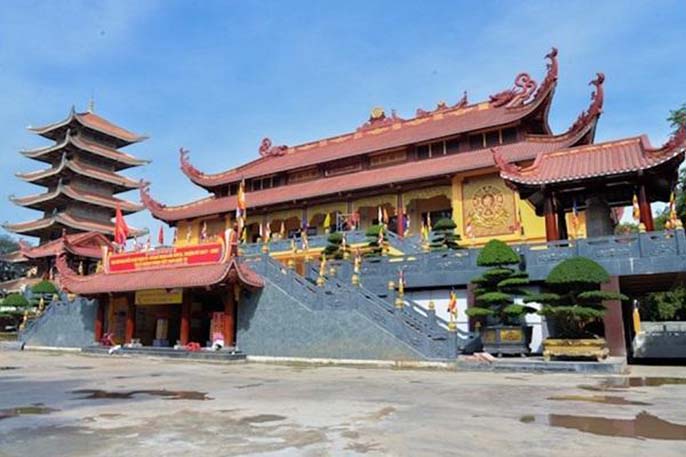 Có nên mua đất gần chùa hay không? Lưu ý khi sống gần chùa