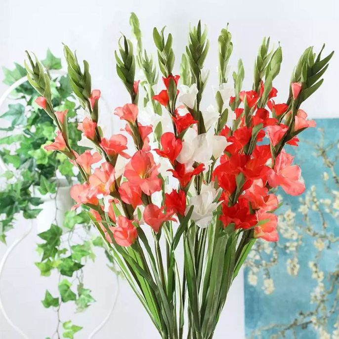 Hướng dẫn cắm hoa bàn thờ đơn giản mà đẹp