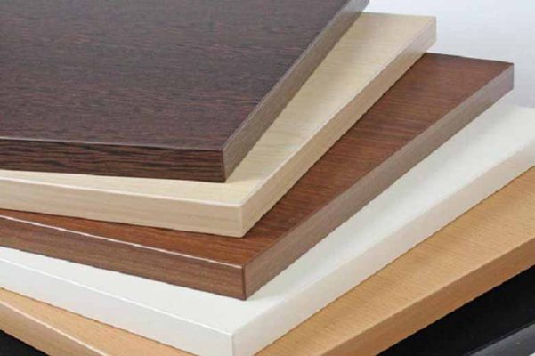 Gỗ MDF là Gì? Khám phá Đặc điểm và Ứng dụng