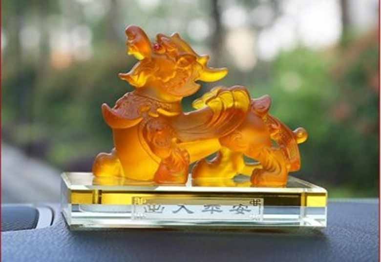 Tổng hợp top 5 phụ kiện phong thủy dành cho xe ô tô