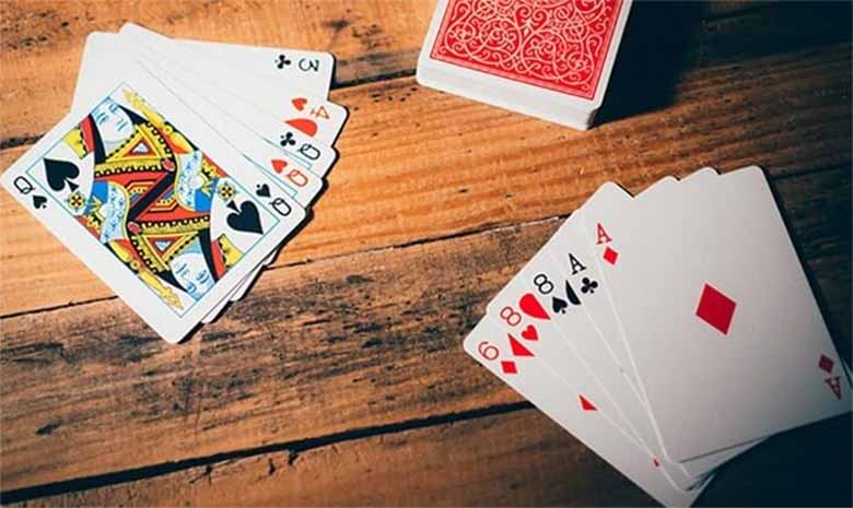 Bài Phỏm là gì? Tìm hiểu cách chơi và chiến thuật thắng lớn